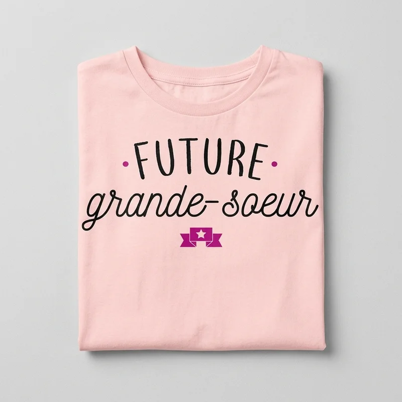 T-shirt plié Future grande soeur