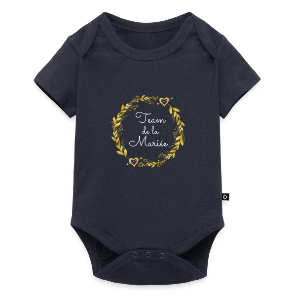 Maquette de Team de la Mariée EVJF : T-shirt Couronne de Fleurs pour Enterrement de Vie de Jeune Fille à personnaliser