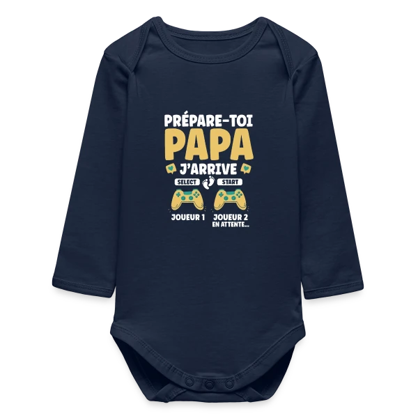 Maquette de Body bébé manches longues biologique « Prépare-toi Papa J'arrive : T-shirt Annonce Grossesse Gamer » à personnaliser