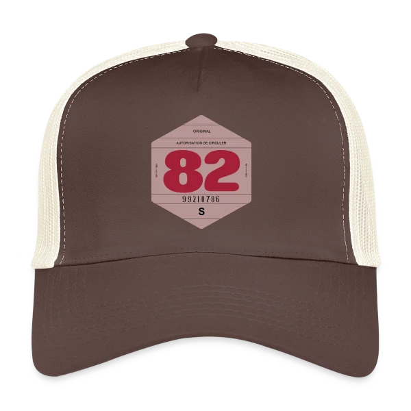 Voiture Rétro 1982 : L'Esprit Vintage Français sur Casquette trucker
