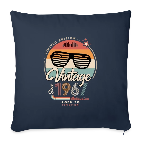 Vintage Depuis 1967 : Authentique et Stylé sur Housse de coussin décorative 45 x 45 cm