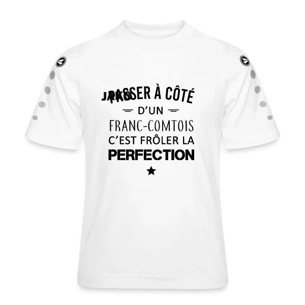 Franc-Comtois : Touchez la Perfection du Doigt sur Maillot Team JAKO Enfant