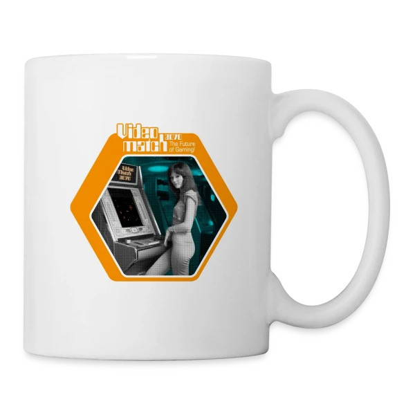 VideoMatch 2070: Arcade Rétro Futur 70s sur Mug blanc