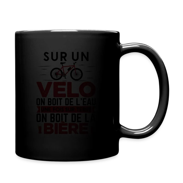 Humour Cycliste : De l'Eau sur le Vélo, de la Bière à Terre sur Mug uni