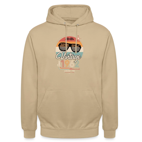 Vintage Depuis 1962 : Un Classique Rétro sur Sweat-shirt à capuche unisexe