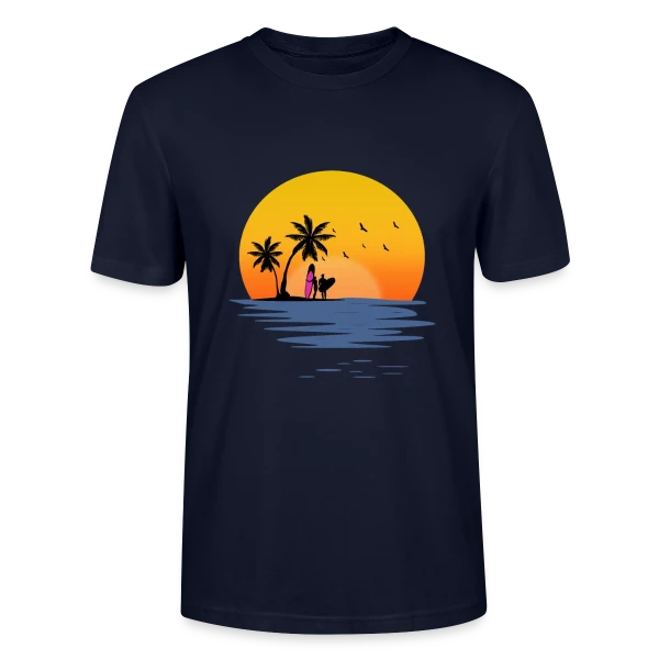 Maquette de T-shirt bio CRAFTER Stanley Stella Unisexe « Coucher de Soleil Plage Surfeurs » à personnaliser