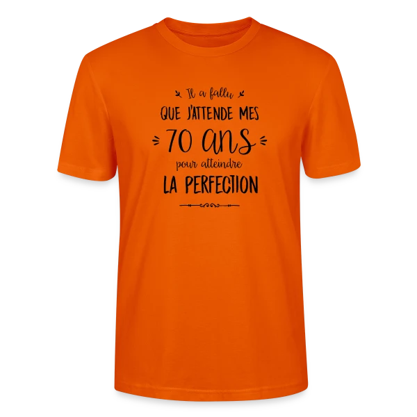 Maquette de T-shirt bio CRAFTER Stanley Stella Unisexe « 70 Ans : L'Âge d'Or de la Perfection » à personnaliser
