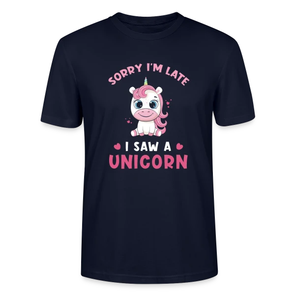Maquette de T-shirt bio CRAFTER Stanley Stella Unisexe « Licorne Mignonne en Retard » à personnaliser