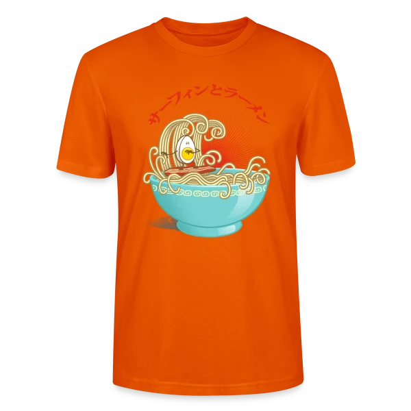 Maquette de T-shirt bio CRAFTER Stanley Stella Unisexe « Surf & Ramens : L'Œuf glisse dans le bol » à personnaliser
