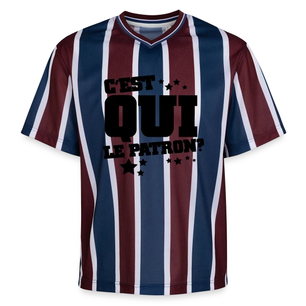 C'est Qui le Patron ? Humour et Affirmation sur T-shirt de foot unisexe en mesh