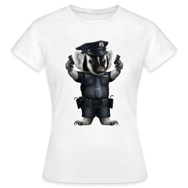 Maquette de T-shirt Femme « Blaireau Police » à personnaliser