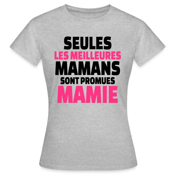 Maquette de T-shirt Femme « Maman Promue Mamie » à personnaliser