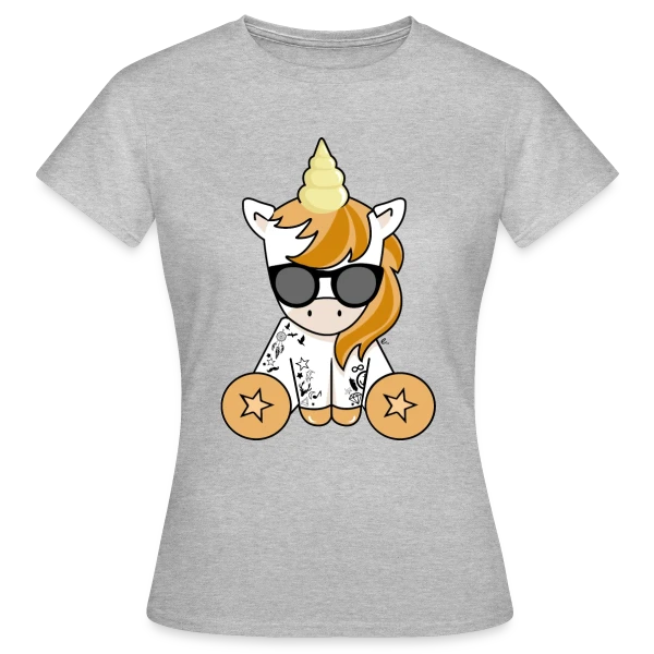 Maquette de T-shirt Femme « Licorne Hipster Stylée » à personnaliser