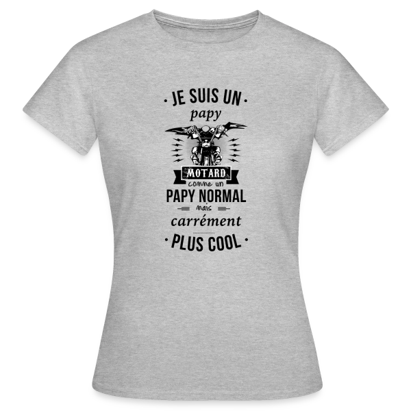 Maquette de T-shirt Femme « Papy Motard » à personnaliser