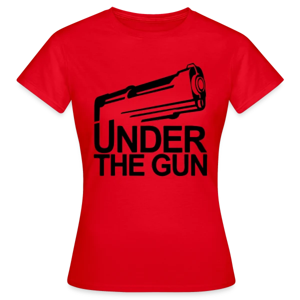 Maquette de T-shirt Femme « Poker: Under the Gun - Le Choix du Joueur » à personnaliser