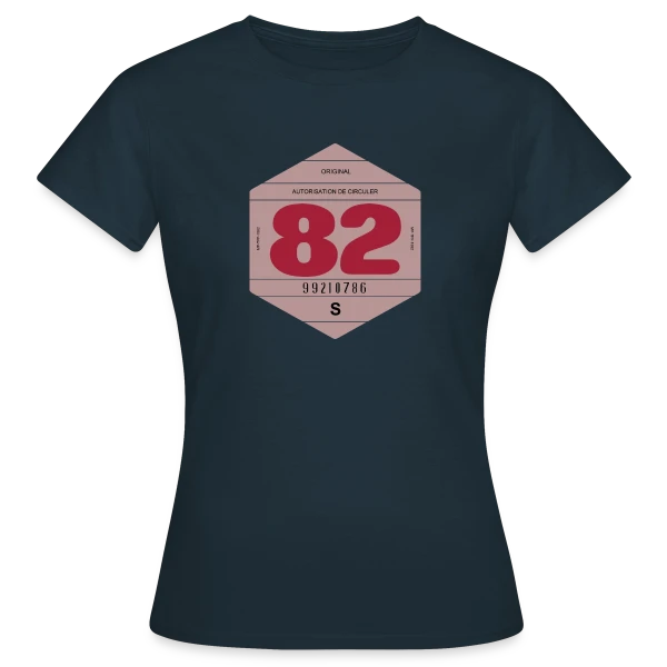 Maquette de T-shirt Femme « Voiture Rétro 1982 : L'Esprit Vintage Français » à personnaliser