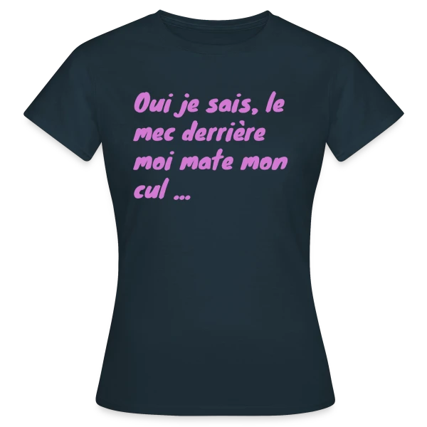 Maquette de T-shirt Femme « Humour Fessier Rose » à personnaliser