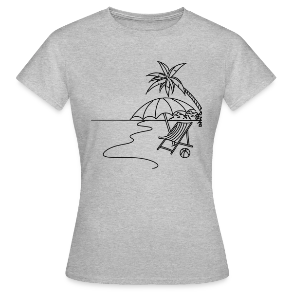 Maquette de T-shirt Femme « Scène de Plage Minimaliste » à personnaliser
