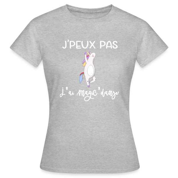 Maquette de T-shirt Femme « Licorne Danse Magique » à personnaliser