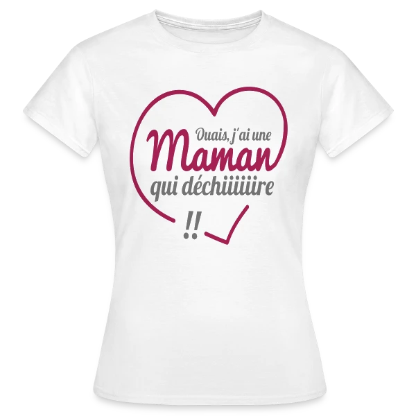 Maquette de T-shirt Femme « Maman qui Déchire » à personnaliser