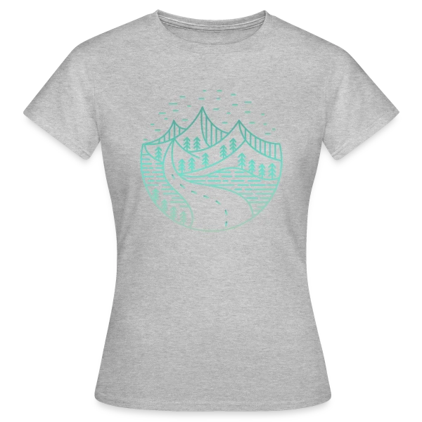 Maquette de T-shirt Femme « Chemin Montagneux Minimaliste » à personnaliser