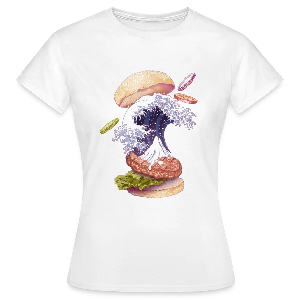 Maquette de T-shirt Femme « La Vague Gourmande de Kanagawa » à personnaliser