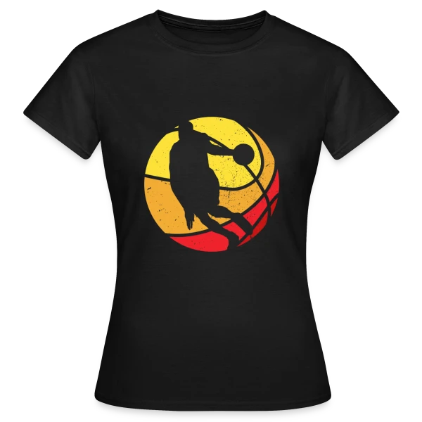 Maquette de T-shirt Femme « Passion Basketball - Mon Sport Favori » à personnaliser