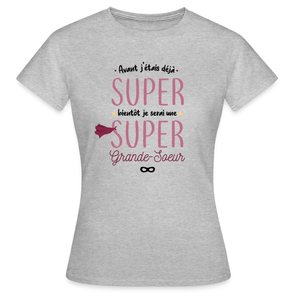 Maquette de T-shirt Femme « Bientôt Grande Sœur Super Héros » à personnaliser