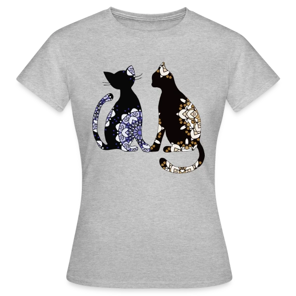 Maquette de T-shirt Femme « Passion Féline » à personnaliser