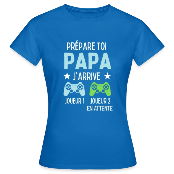 Maquette de T-shirt Femme « Futur Papa Gamer - Annonce Grossesse Humour » à personnaliser