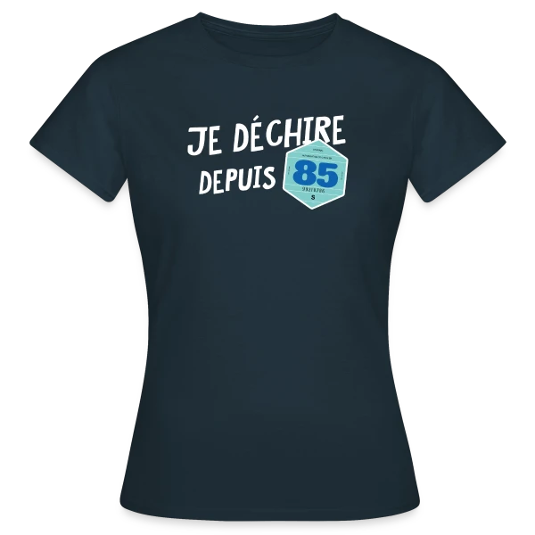 Maquette de T-shirt Femme « Je déchire depuis 85 - Style Vignette Auto Rétro Vintage » à personnaliser