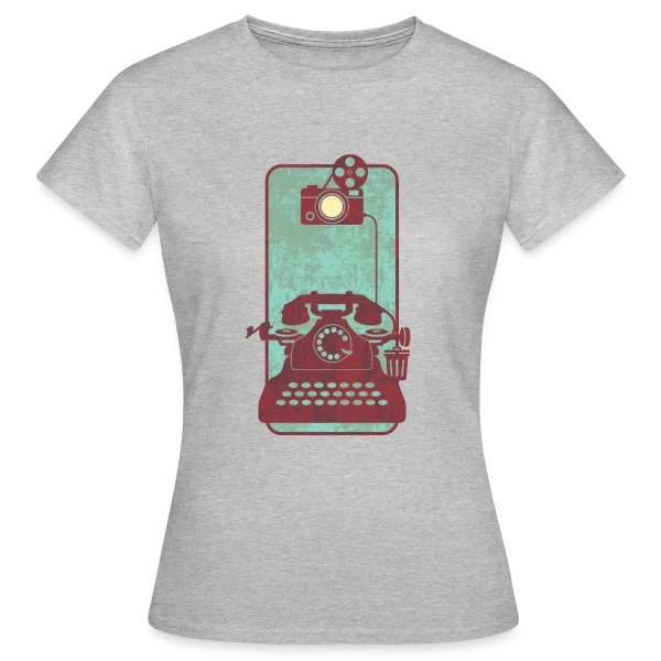 Maquette de T-shirt Femme « L'Évolution du Smartphone » à personnaliser