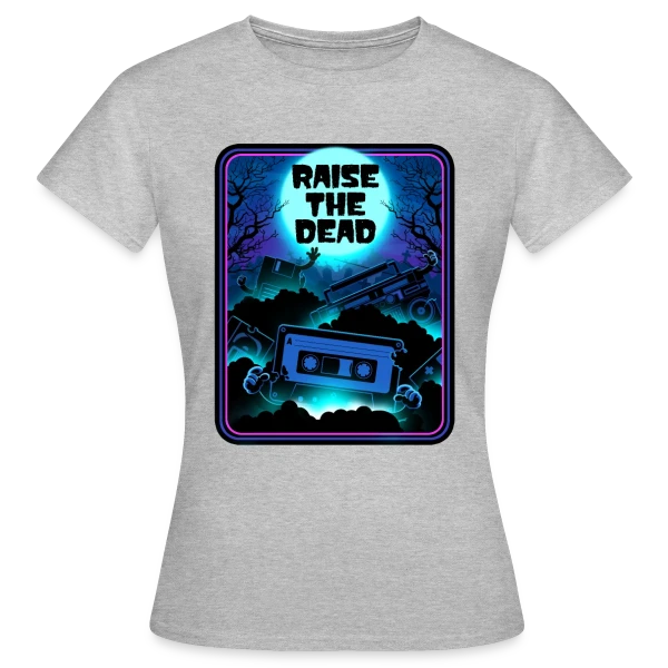 Maquette de T-shirt Femme « L'Écho du Passé » à personnaliser