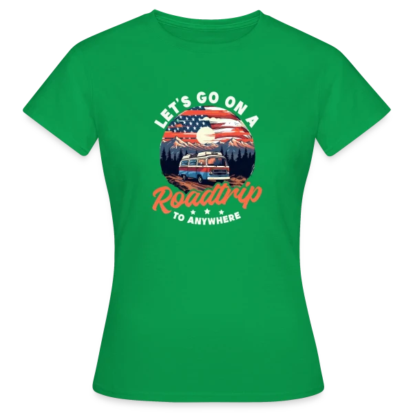 Maquette de T-shirt Femme « Van Hippie Aventure » à personnaliser