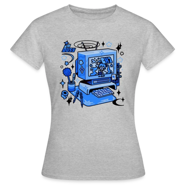 Maquette de T-shirt Femme « Ordinateur Rétro "I'm Busy" » à personnaliser