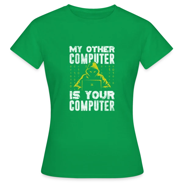 Maquette de T-shirt Femme « Hacker - Le Maître du Code » à personnaliser