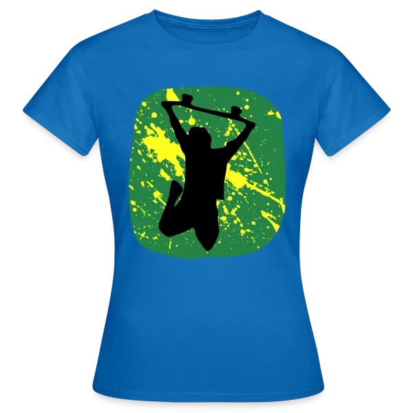 Maquette de T-shirt Femme « L'Essence du Skateur : Skate & Longboard » à personnaliser