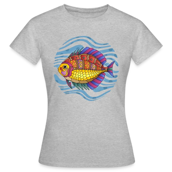Maquette de T-shirt Femme « Passion Pêche » à personnaliser