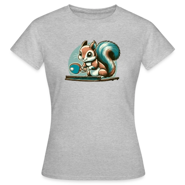 Maquette de T-shirt Femme « L'Écureuil Champion de Ping-Pong Cartoon » à personnaliser