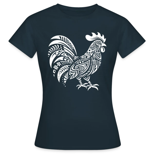 Maquette de T-shirt Femme « Coq Tribal : Symbole de Force et Fierté » à personnaliser