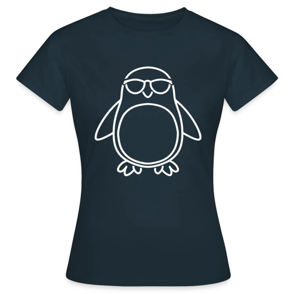 Maquette de T-shirt Femme « Silhouette Pingouin Élégante » à personnaliser