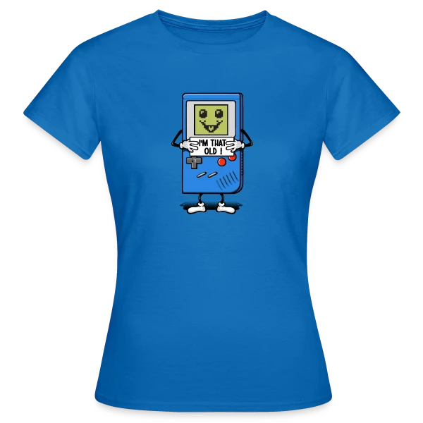 Maquette de T-shirt Femme « Vieux comme une console rétro » à personnaliser