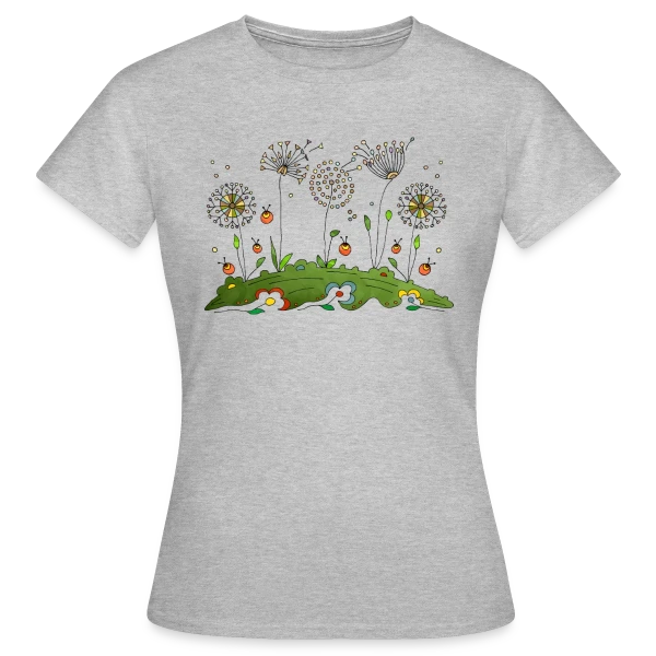 Maquette de T-shirt Femme « Éclat Floral » à personnaliser