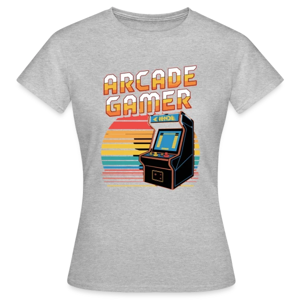 Maquette de T-shirt Femme « L'Esprit Arcade Gamer » à personnaliser