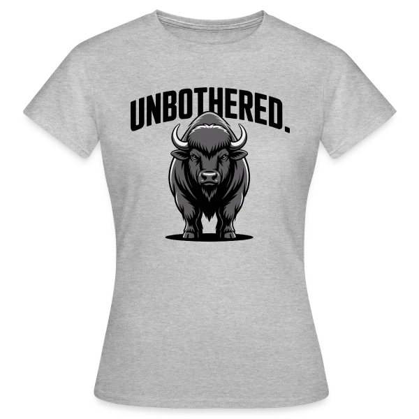 Maquette de T-shirt Femme « Bison Imperturbable » à personnaliser