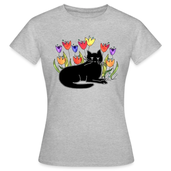 Maquette de T-shirt Femme « Code 3311 : Minimaliste & Tendance » à personnaliser