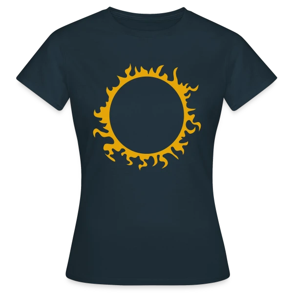 Maquette de T-shirt Femme « Le Motif de Dos de Kyo » à personnaliser