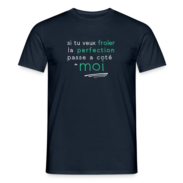 Maquette de T-shirt homme « La Perfection » à personnaliser