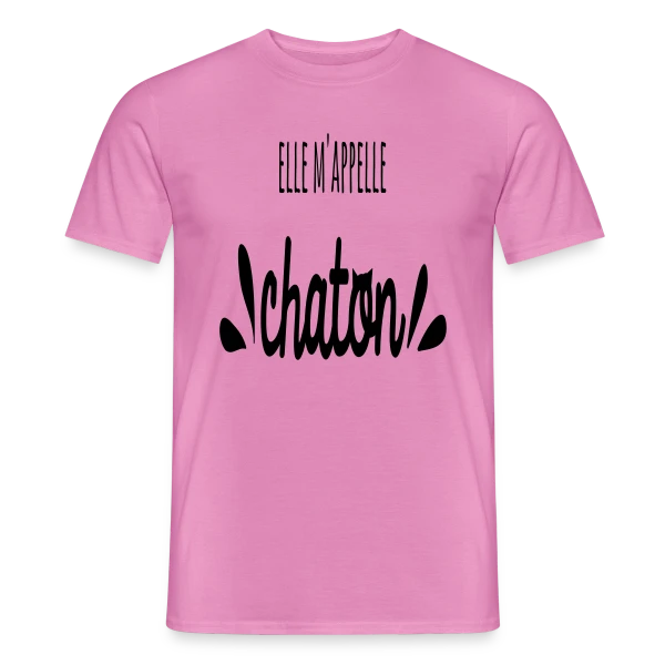 Maquette de T-shirt homme « Elle M'appelle Chaton » à personnaliser