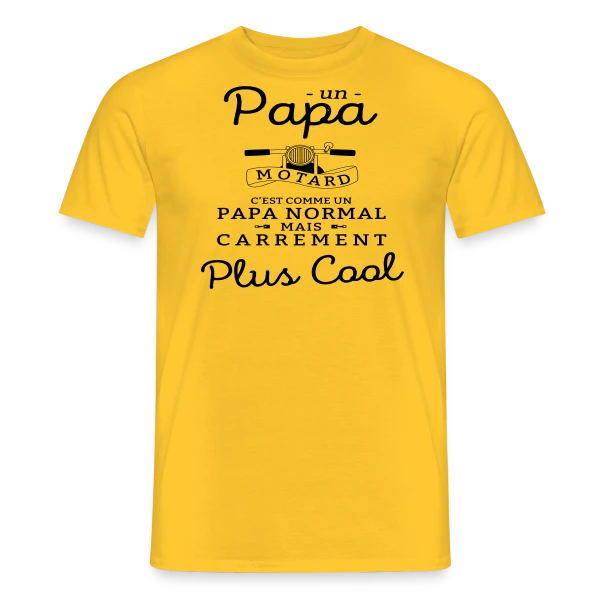 Maquette de T-shirt homme « Papa Motard - Passion Vitesse » à personnaliser